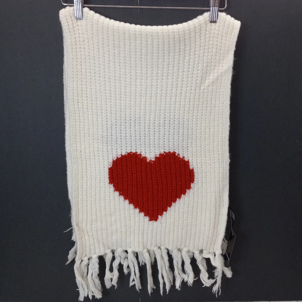 Torrid Ivory Knit Red Heart Fringe Blanket Scarf